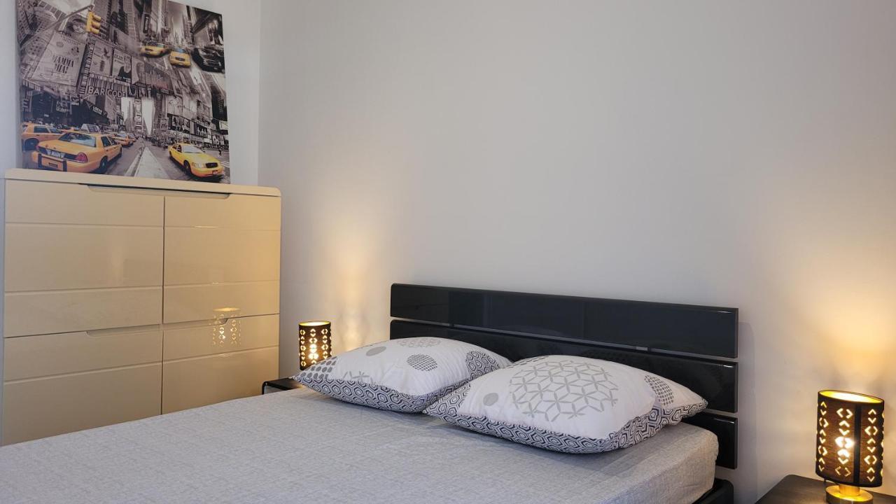 Appartement Lumineux Cholet Exterior photo